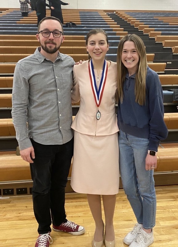 Twelve ISD Students Qualify for National Speech and Debate Tournament